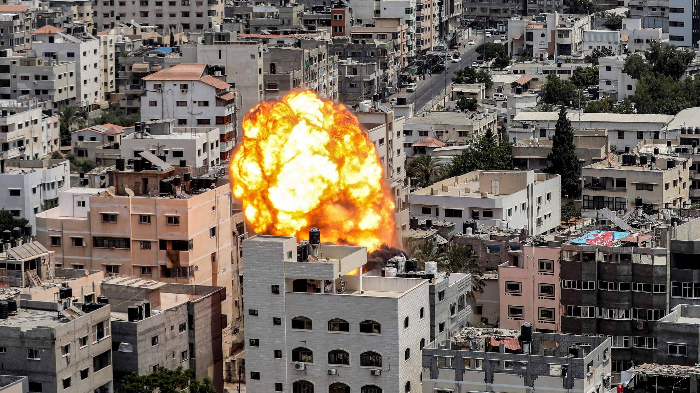 Ataque Israelense Mata Duas Pessoas e Aumenta Tensão na Fronteira