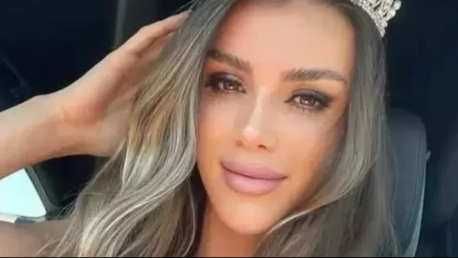 Modelo Famosa Morre ao Fugir da Polícia e Cair de um Viaduto na Turquia