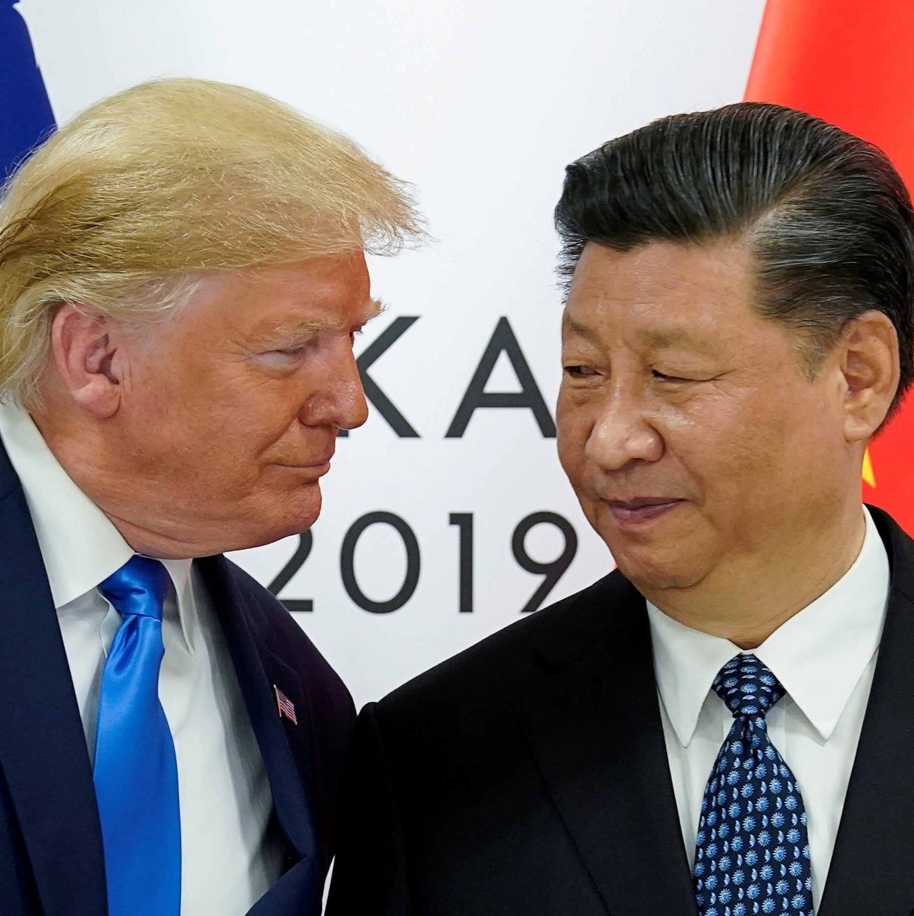 Guerra Comercial: China Aumenta Tarifas sobre Produtos dos EUA em Retaliação