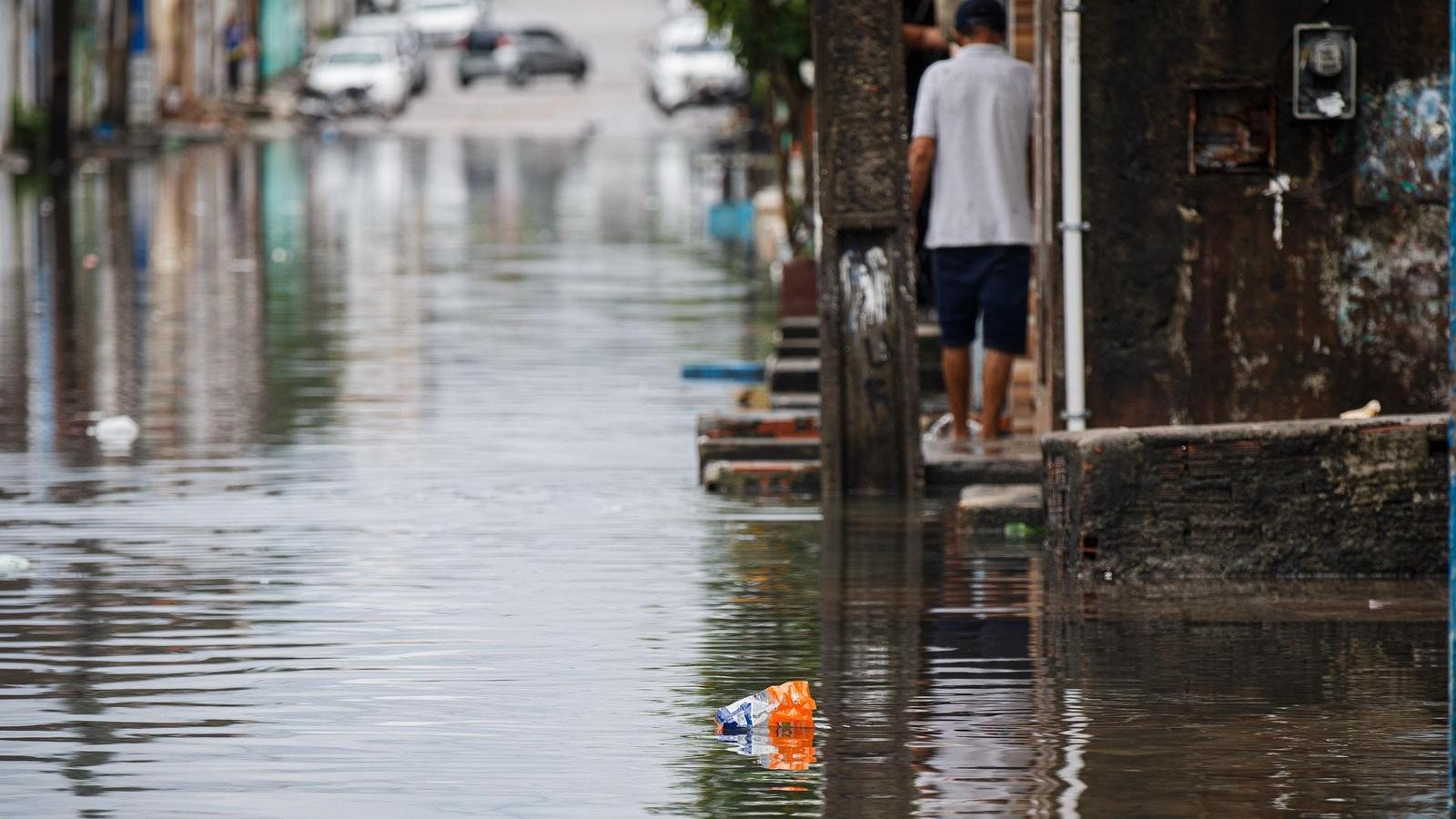 Alerta em Fortaleza: Leptospirose avança silenciosamente com 10 casos e 5 internações em 2025