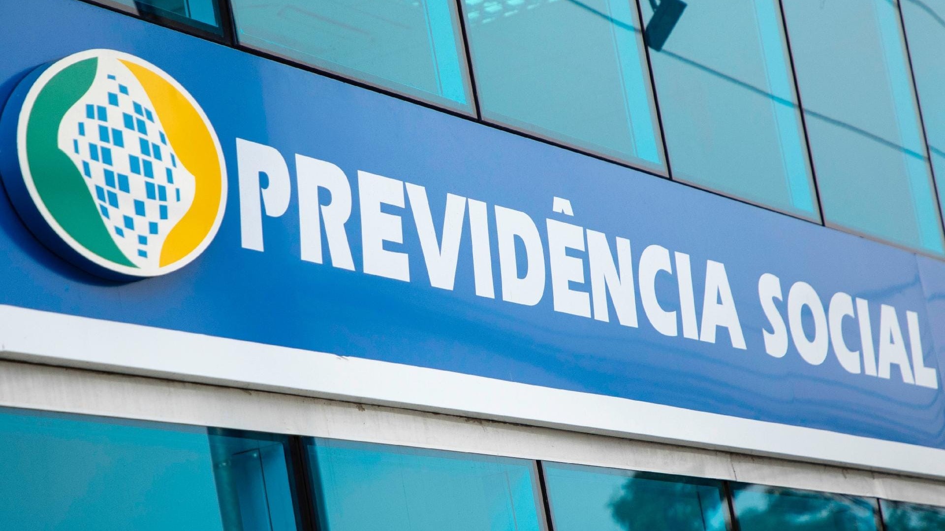 Ceará Alerta: Pensionistas Lesados por Cobranças Indevidas no INSS! Saiba como Reaver seu Dinheiro