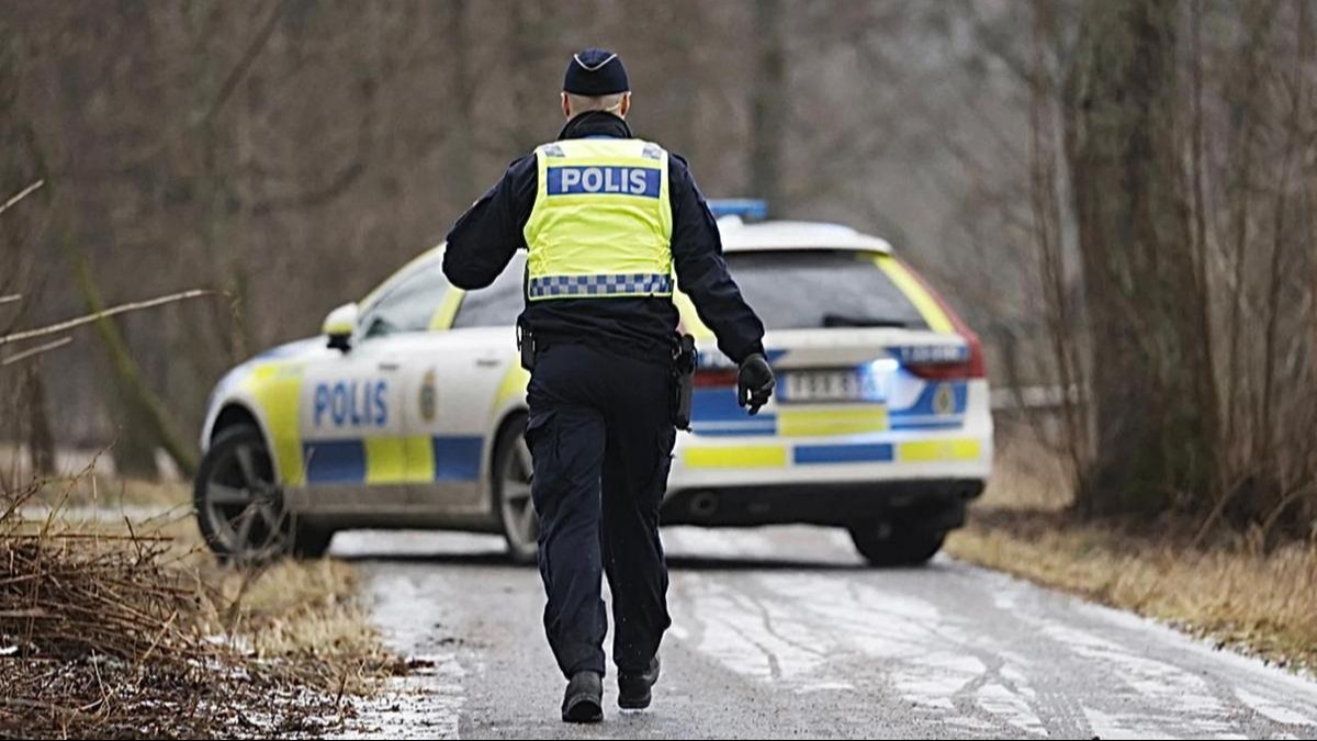 Tiroteio em Uppsala deixa três mortos e suspeito em fuga