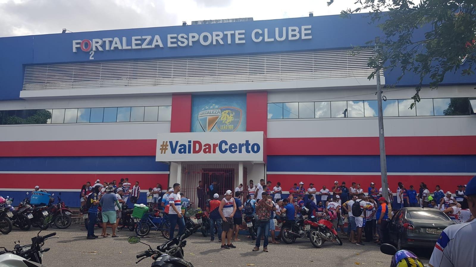 Fortaleza, Ceará: Alerta Vermelho nas Finanças do Leão! Déficit Milionário Acende o Sinal de Preocupação