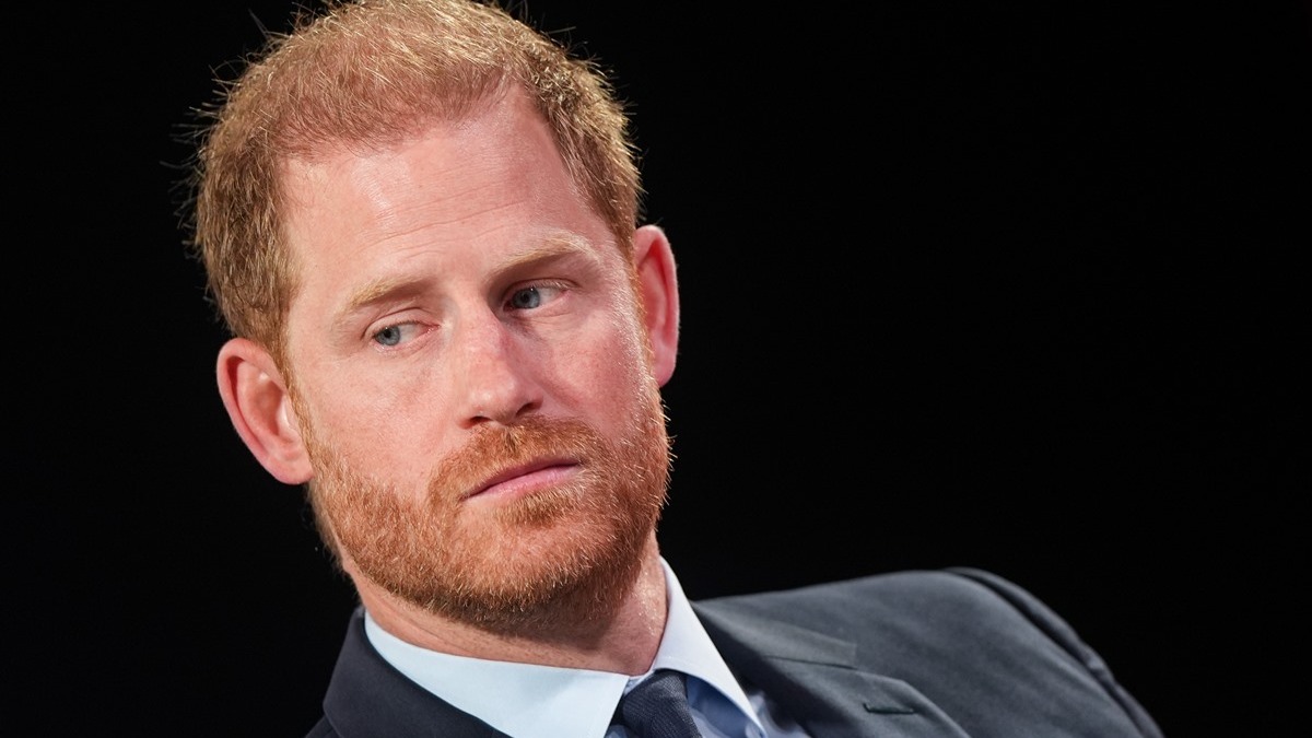 Príncipe Harry admite ruptura familiar e desejo de reconciliação