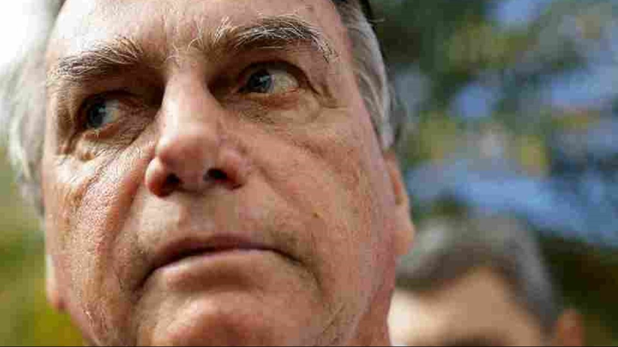 Bolsonaro Tem alta Após Três Semanas Internado