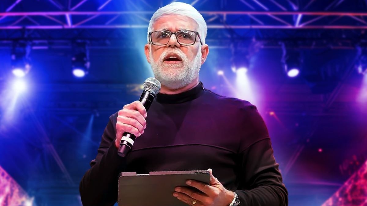 Prepare o Coração e o Sorriso! Pastor Cláudio Duarte Desembarca em Fortaleza para Noite de Reflexão e Humor!