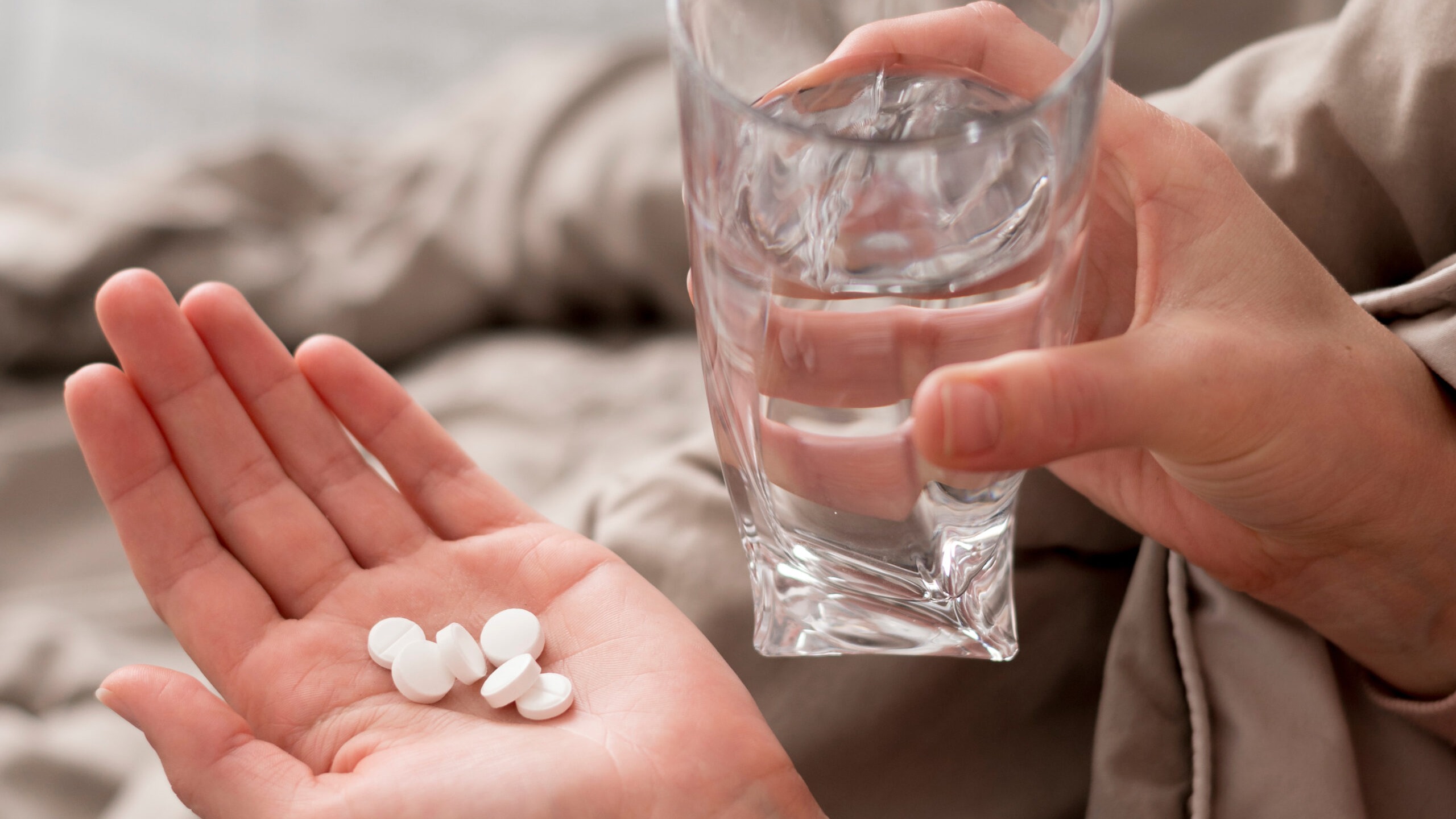 Alerta Saúde: Ibuprofeno e Paracetamol Não Curam, Apenas Mascaram Sintomas!