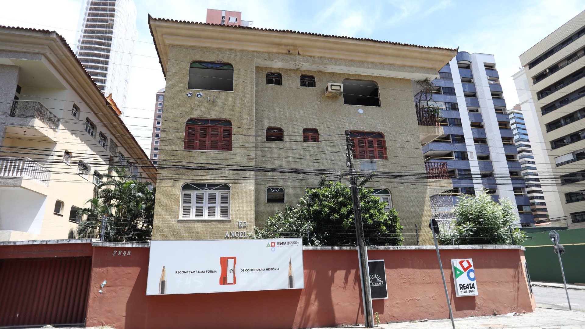 Drama no Condomínio de Luxo: Duas Senhoras Contra um Gigante Imobiliário!