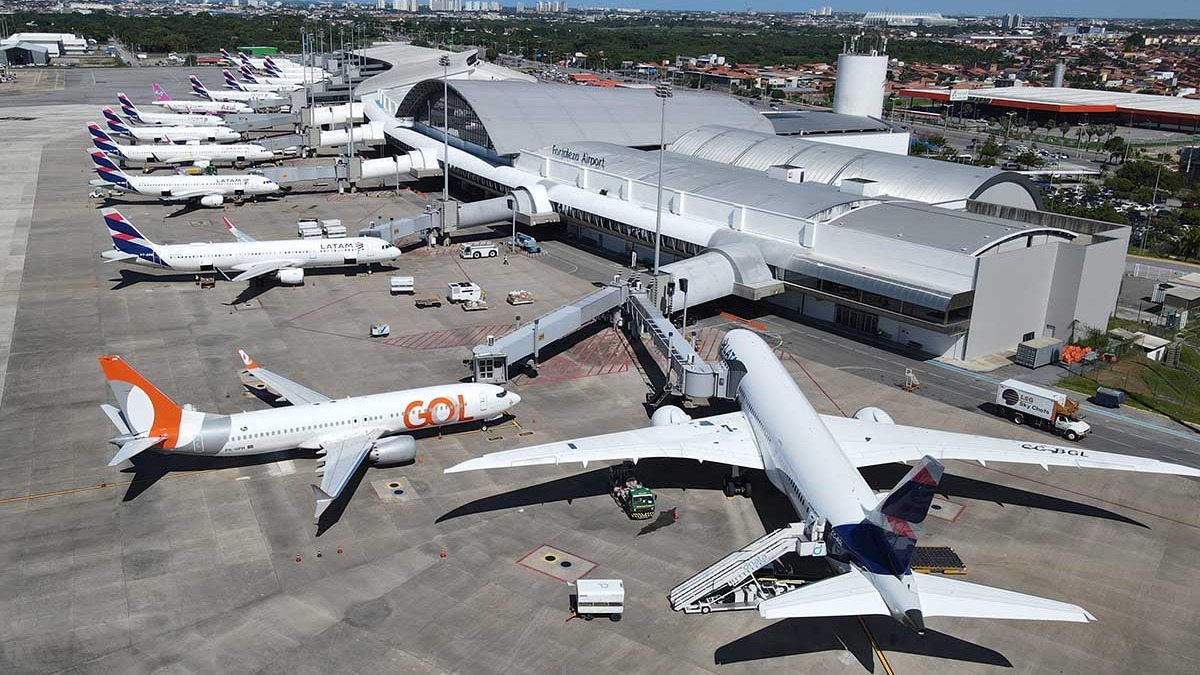Aeroporto de Fortaleza Sob Alerta: Pista Interditada Após Pneu de Avião Estourar, Voos Afetados