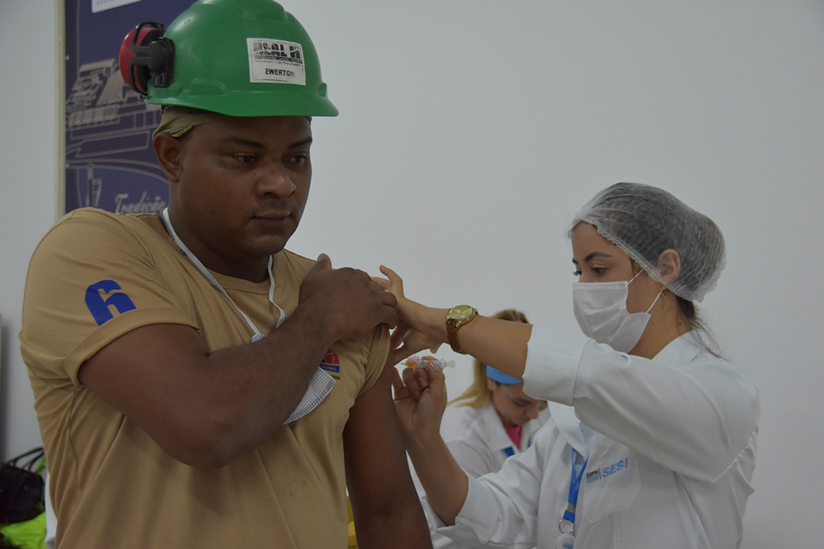 SESI Ceará Foca na Saúde: Dia D de Vacinação Garante Mais Proteção para o Trabalhador da Indústria.