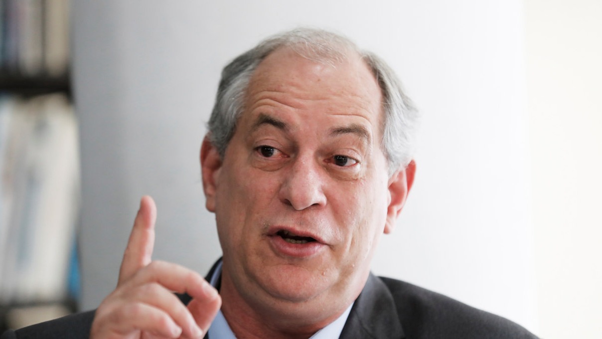 Ciro Gomes descarta candidatura ao governo do Ceará em 2026