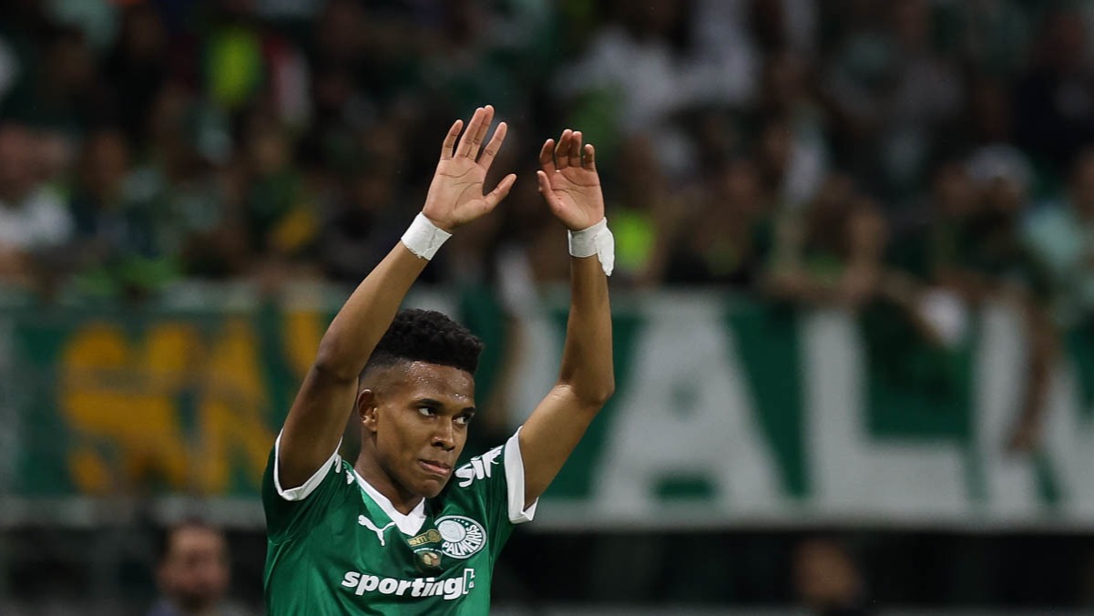 Estêvão encara Mundial como última missão pelo Palmeiras antes de rumar ao Chelsea