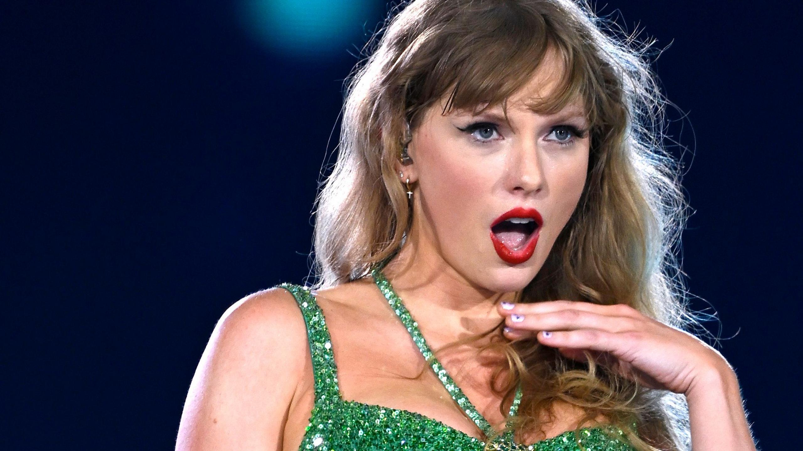 Imagem de destaque: Taylor Swift recupera os direitos autorais de seus seis primeiros álbuns