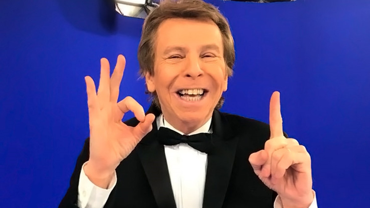 Nelson Rubens Afastado da RedeTV! Após Denúncias de Comportamento Abusivo