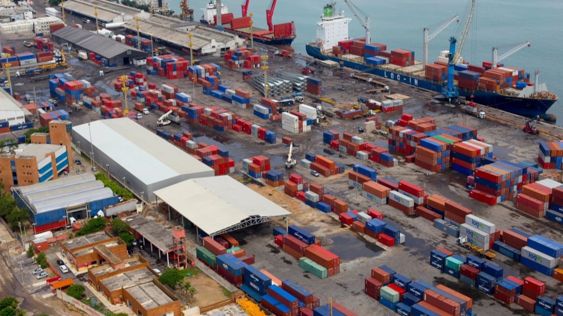 Ceará na Corda Bamba: Tarifaço pode Drenar Centenas de Milhões da Economia Local em 2025