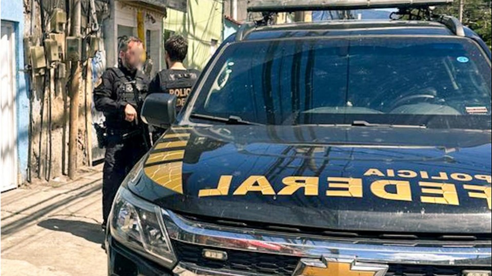 Imagem de destaque: Fraude Digital na Educação: PF Cumpre Mandados no Rio e Mira Desvio de Verba do Crato/CE