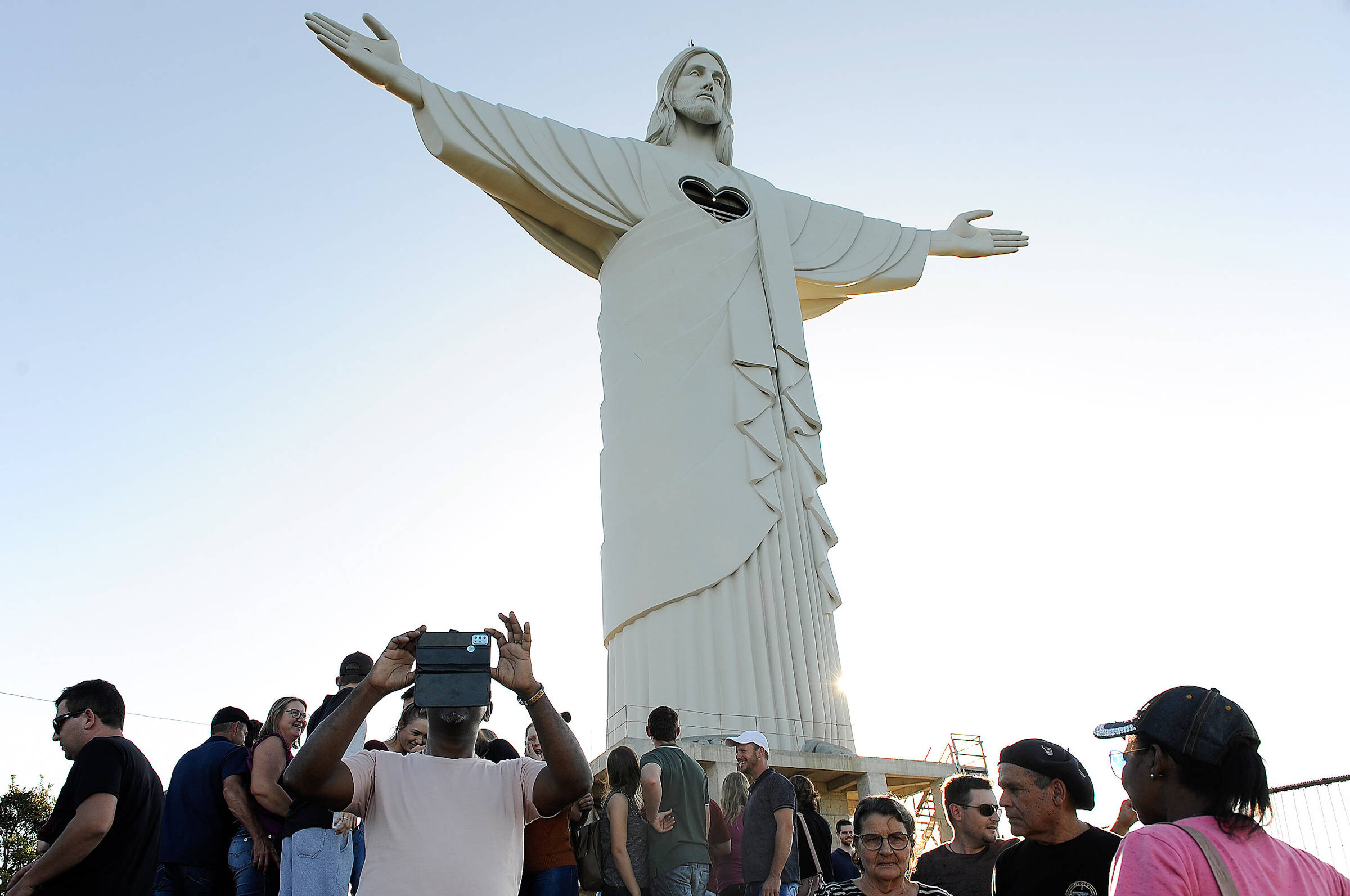 Rio Grande do Sul Supera Rio de Janeiro: Cristo Protetor de Encantado se Prepara para Inauguração Histórica