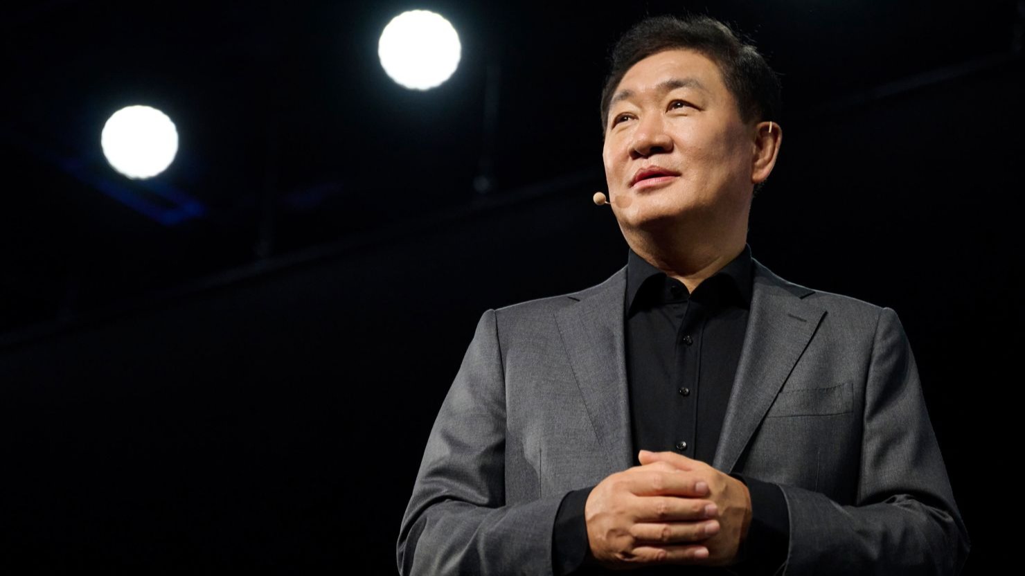 Morre co-CEO da Samsung