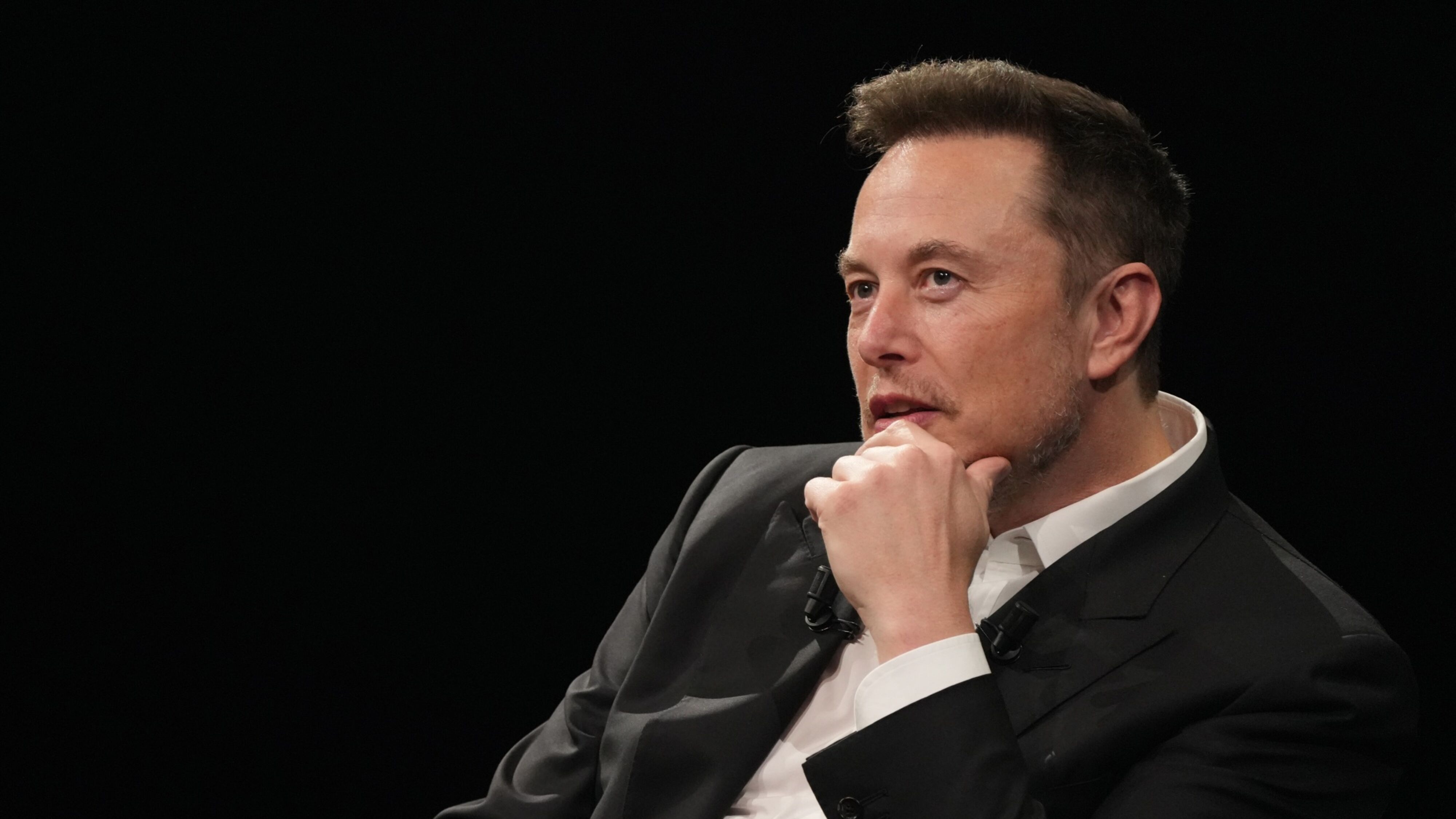 Casa Branca envolve departamento de Elon Musk em investigação sobre vazamento de dados sensíveis