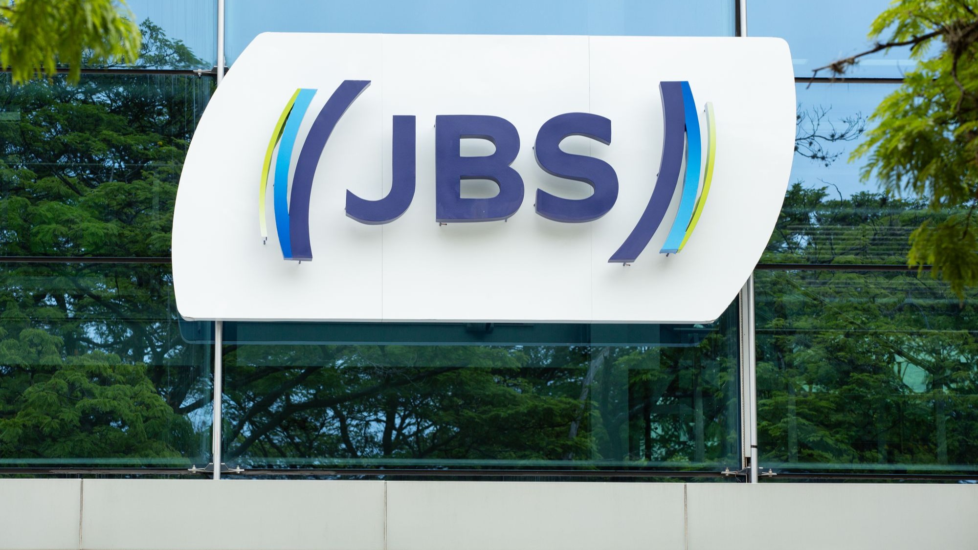 JBS (JBSS3) Sob os Holofotes: Ações em Ascensão e Potencial de Valorização Atrai Investidores
