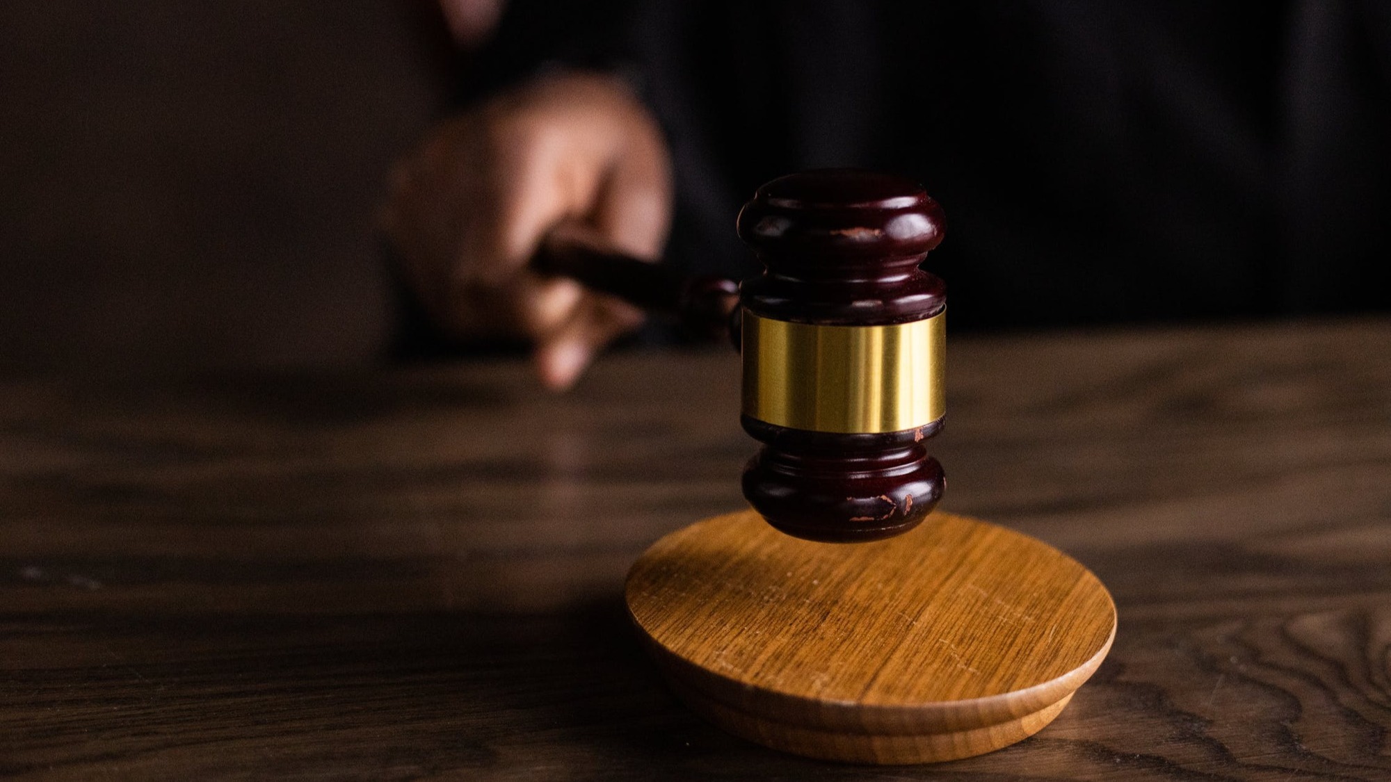 PM é condenado a quase 14 anos de prisão por matar adolescente que ia comprar pasta de dente