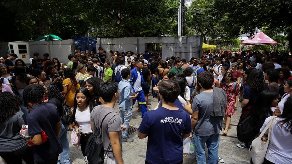 Faltou no Enem 2024? Veja como justificar e garantir a isenção no Enem 2025