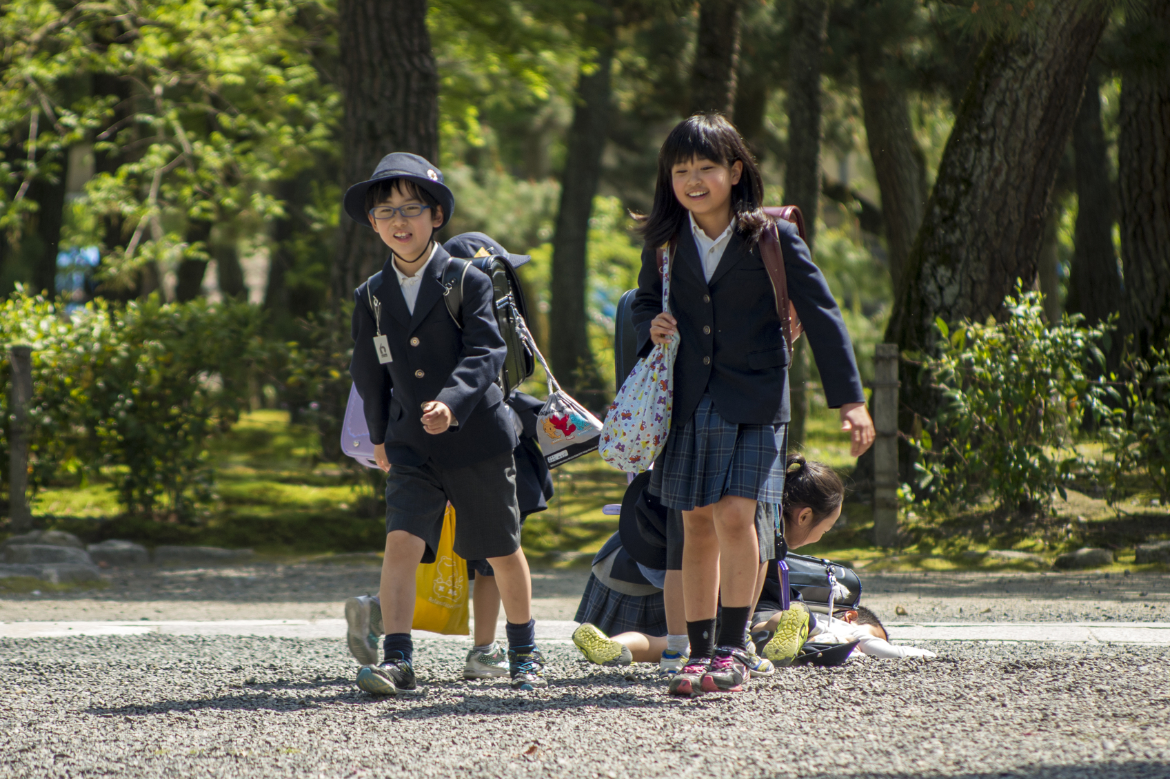 Sem provas até os 10 anos? No Japão, a escola é um parque de diversões para o caráter!