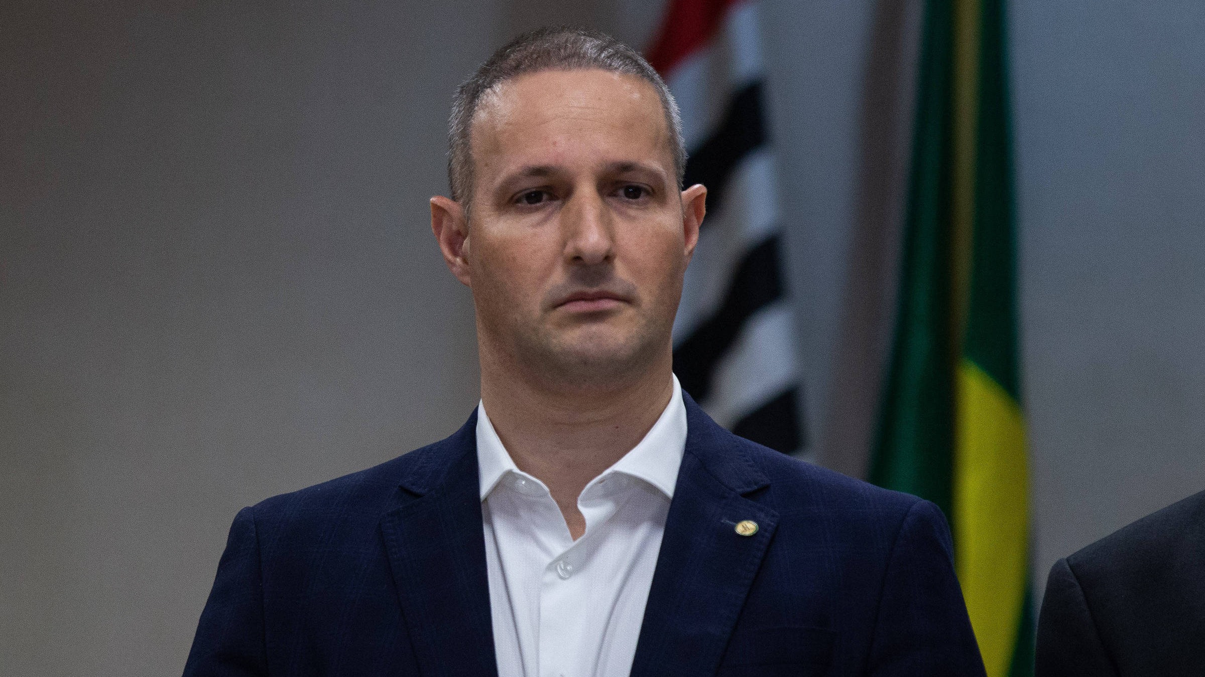Derrite: Mudança Partidária com Apoio de Líderes